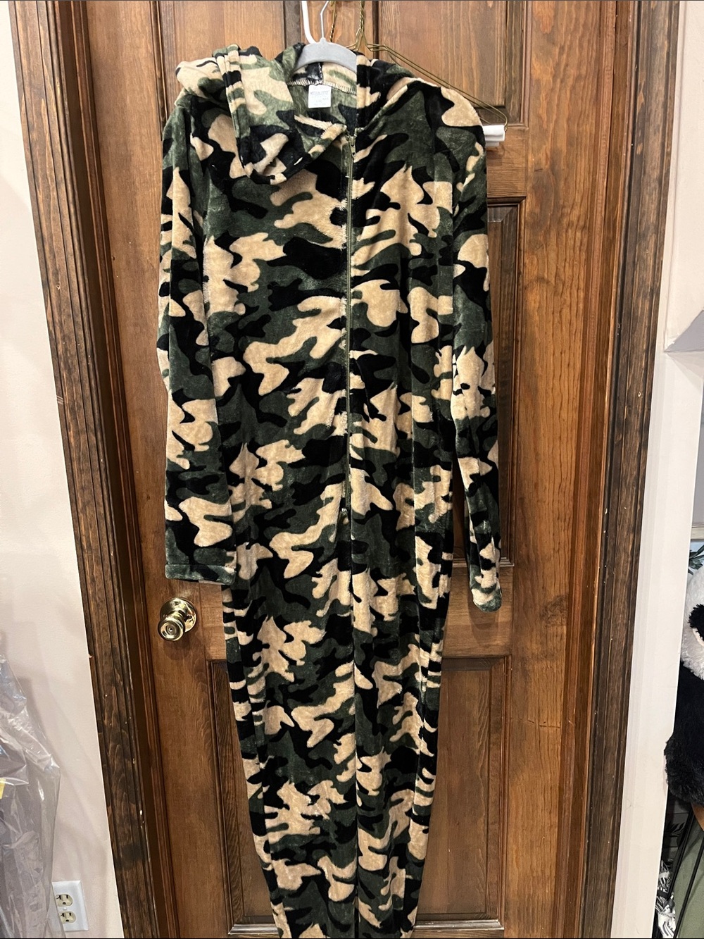 Men's Camouflage Hooded Onesie - Green Camo